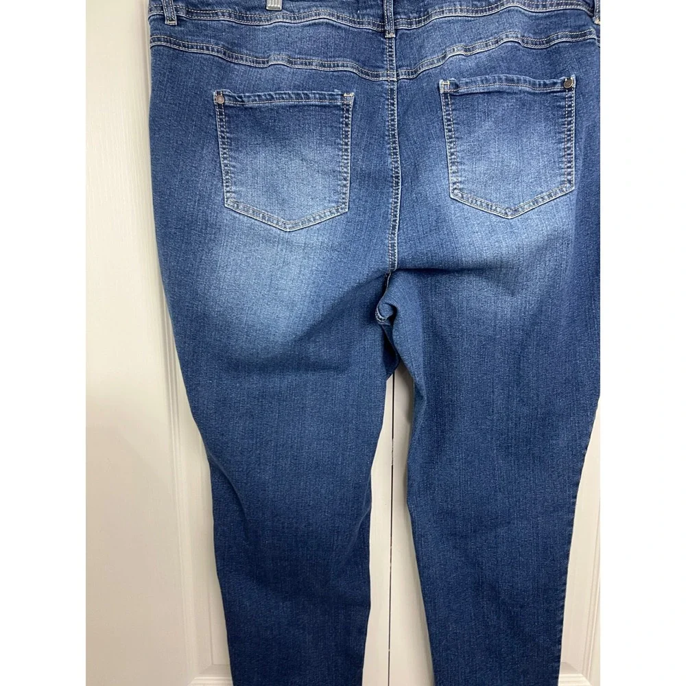 Est. 1946 Denim est 1946